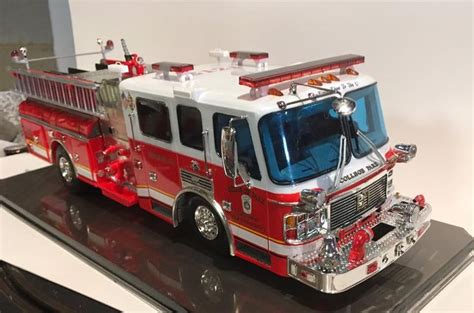 1/24th Scale - 2002 American LaFrance Pumper Fire Truck (Trumpeter ...