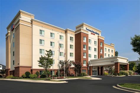 Photos of Airport Hotels in BWI | Fairfield Inn & Suites Baltimore BWI Airport