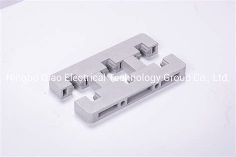 Busbar Holder Insulator for Switchgear - China Sockets and Insulation