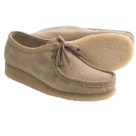 Clarks Wallabee Shoes - Leather (For Men) in Sand