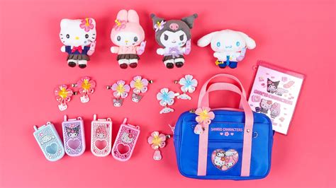 Hello Kitty goes back to the ‘90s for Sanrio’s kogyaru schoolgirl collection【Photos ...