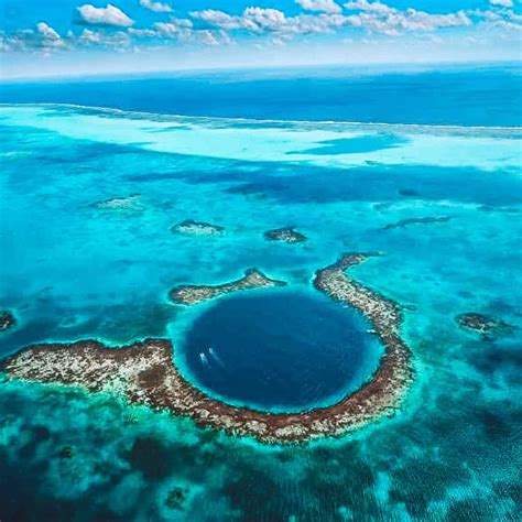 In Depth Details on the Belize Great Blue Hole – Drift Inn