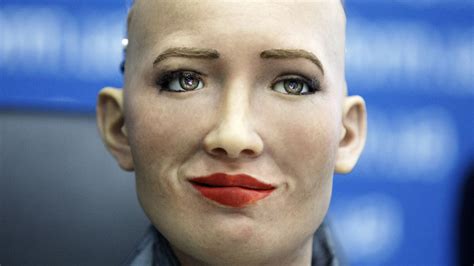 Meet Sophia: The robot who laughs, smiles and frowns just like us | CNN