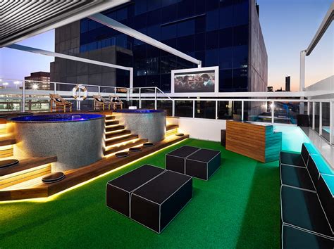 6 Best Rooftop Bars in Brisbane | Man of Many