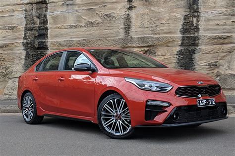 Kia Cerato GT sedan 2019 review | CarsGuide