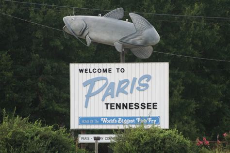 Where Has Ron Roamed?: Paris, Tennessee