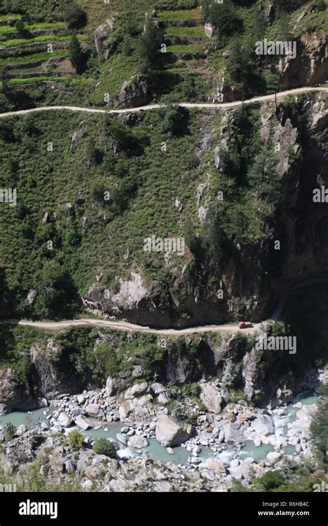 Treacherous mountain roads in Kinnaur, Himachal Pradesh, India Stock Photo - Alamy