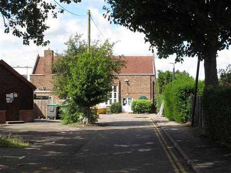 West Acton Primary School © David Hawgood :: Geograph Britain and Ireland