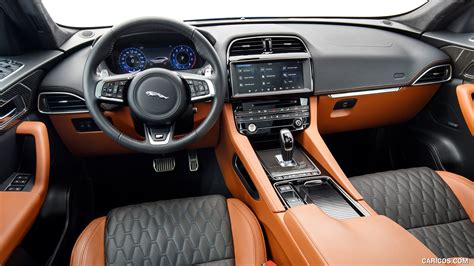 Jaguar F-PACE SVR | 2019MY (Color: Ultra Blue) | Interior, Cockpit