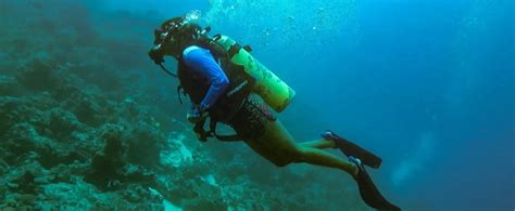 Lakshadweep Adventure: Water Sports and Thrills