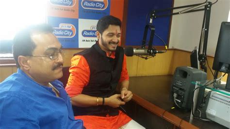 Shreyas Talpade and Manjari Fadnavis promote Wah Taj | BollySpice.com ...