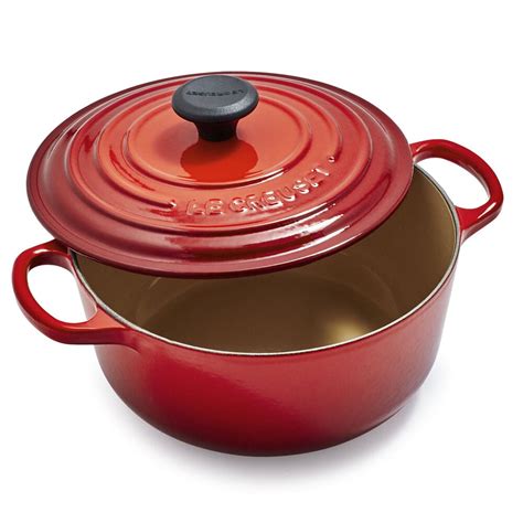 Le Creuset Round Dutch Oven, 2.75 qt. | Sur La Table