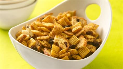 Honey Nut-Raisin Chex® Mix Recipe - Pillsbury.com