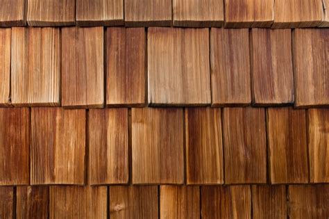 3 Tips For Maintaining Your Wood Shingle Roof | Central Bay Roofing