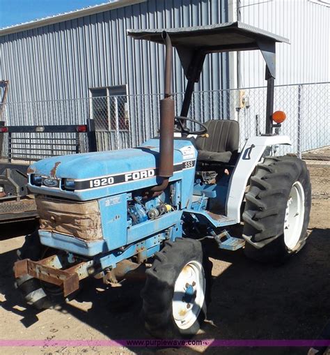 Ford 1920 MFWD tractor in Liberal, KS | Item K6991 sold | Purple Wave