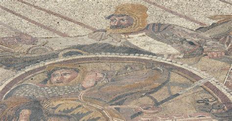 Audio guide ARCHAEOLOGICAL MUSEUM OF NAPLES - Alexander Mosaic (EN ...