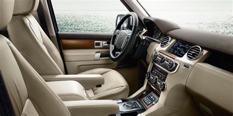 Land Rover Discovery 4 Interior Cold Climate Pack