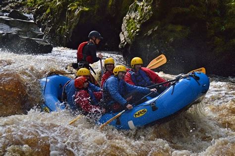 The Best Places to go White Water Rafting in the UK: A Beginner's Guide