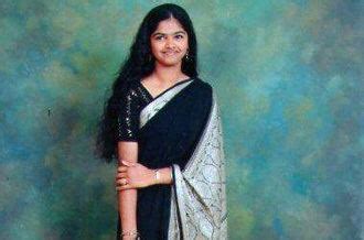 Laxmi (acid attack victim) ~ Wiki & Bio with Photos | Videos