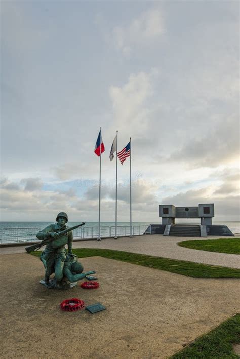 Omaha Beach Memorial Sculpture in Saint-Laurent-sur-Mer Normandy France Editorial Photography ...