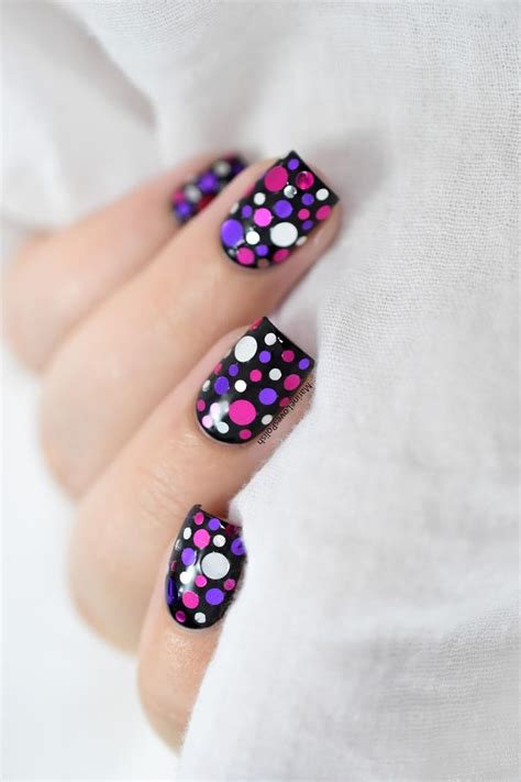 Nailstorming - Mardi Gras ! - Confetti Nail Art [VIDEO TUTORIAL ...