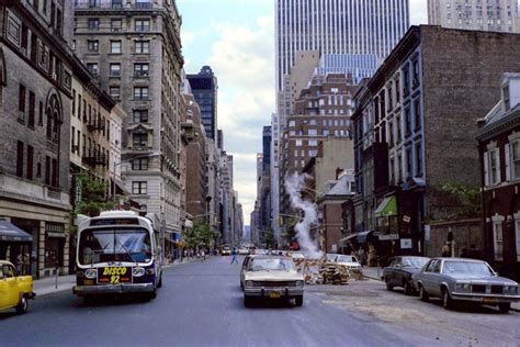 50 Amazing Color Photographs Capture Street Scenes of New York City in the 1970s ~ vintage everyday