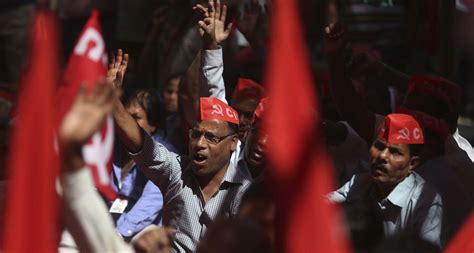 200 million on strike in India; Communist Party leaders detained – People's World