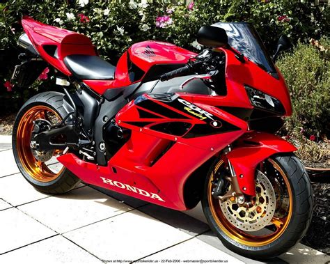 Picture of a 2006 #Aprilia #RSV1000 Models #Sportbike ID:96131 | Honda sport bikes, Sports bikes ...