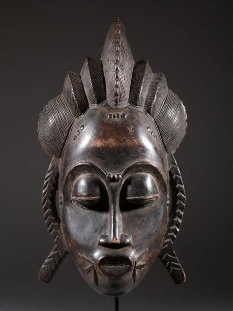 Baoulé mask, Cote d'Ivoire. | African art, Tribal art, African masks