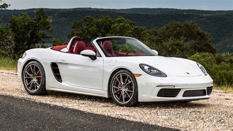 Review: 2017 Porsche 718 Boxster S