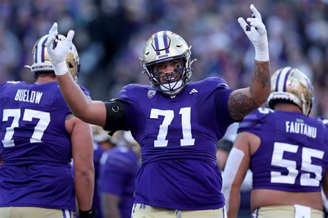 Washington Huskies Thursday Dots: Bad News, Good News - UW Dawg Pound