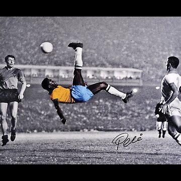 "Pele Iconic Bicycle Kick (1968) " Kids T-Shirt for Sale by ...