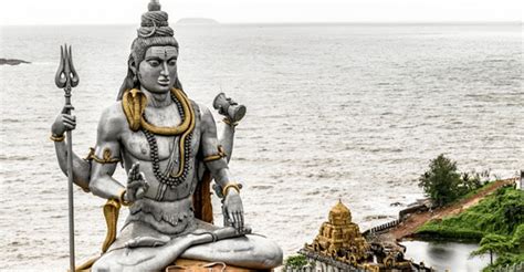 10 Most Famous Temples in Karnataka - Karnataka Tourism