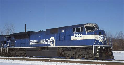 D & H "Colonie Main" layout: Favorite Engines - Conrail SD80MACs