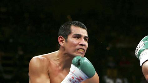 Comeback win for Barrera | Boxing News | Sky Sports