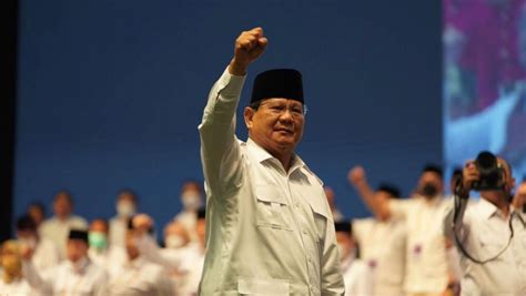 Maju ke Pilres 2024, Kenali Sederet Pengalaman dan Tanda Jasa Prabowo Subianto pilpres