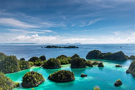 5 Pilihan Wisata Bahari di Indonesia. Nomor 5 Sangat Spektakuler