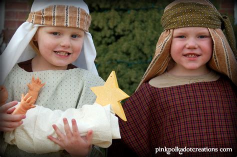 Super Easy Darling Nativity Costumes! - Pink Polka Dot Creations