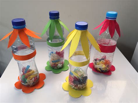 Water bottle shakers Recycled | Educação infantil, Escola educação ...