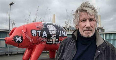 Roger Waters announce 2023 European tour dates