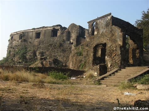 Sion Fort, Mumbai District, Western Ghats, India, Adventure, Trekking