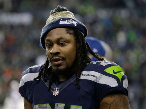 Marshawn Lynch - Bio, Girlfriend, Wife, New Net Worth 2021