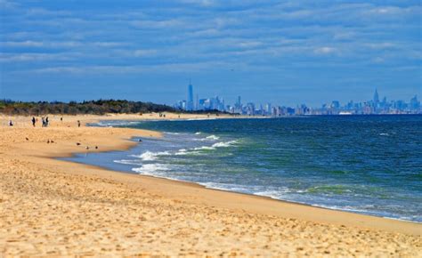 15 Best Beaches in New York - The Crazy Tourist