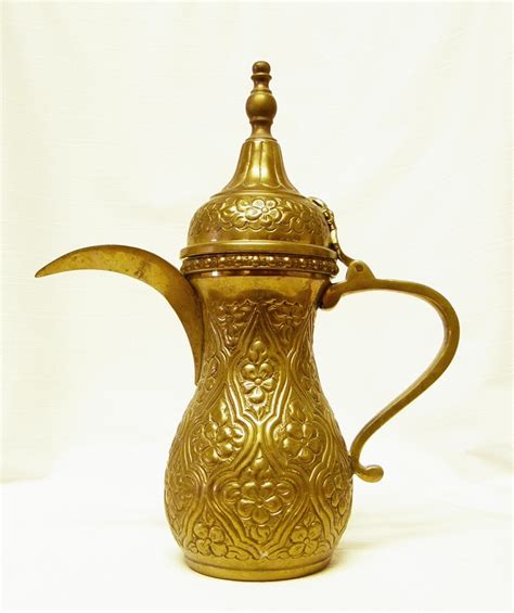 17 Best images about Arabian Coffee Pots on Pinterest | Dubai, Making coffee and Coffee