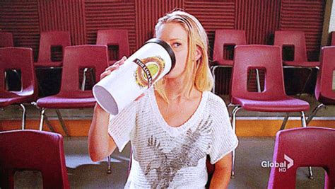 11 Struggles of Being a Mom Addicted to Coffee | How are you feeling, Mom, Struggle is real