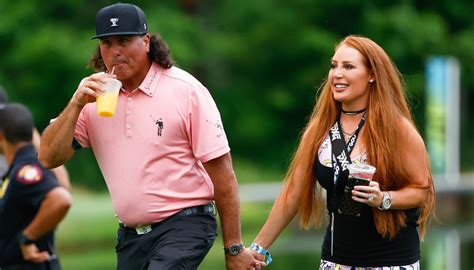 Ashley Perez Age And Wikipedia: Pat Perez Wife Files Divorce