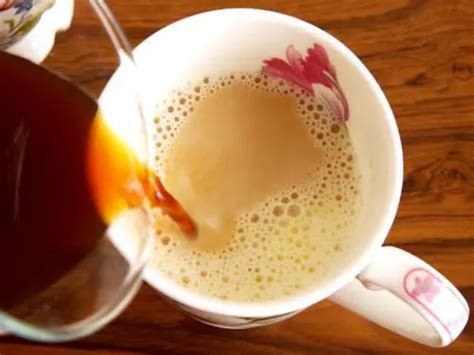 Irani Chai Recipe (Hyderabadi Irani Tea) - Swasthi's Recipes