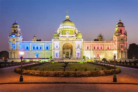 Tourist Places to Visit in Kolkata (2024): Timing, Entry Fee