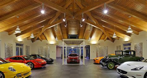 3 Car Garage Designs : Car Enthusiasts Dream | tilamuski