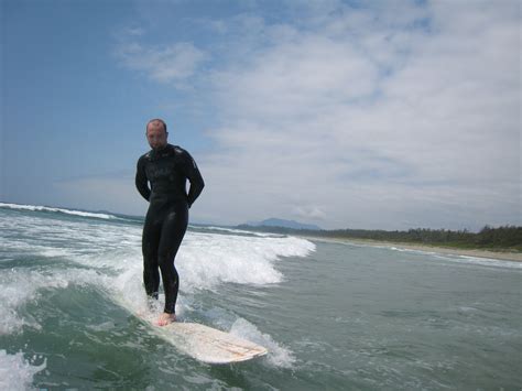 40 cool photos of surfers in Tofino | BOOMSbeat